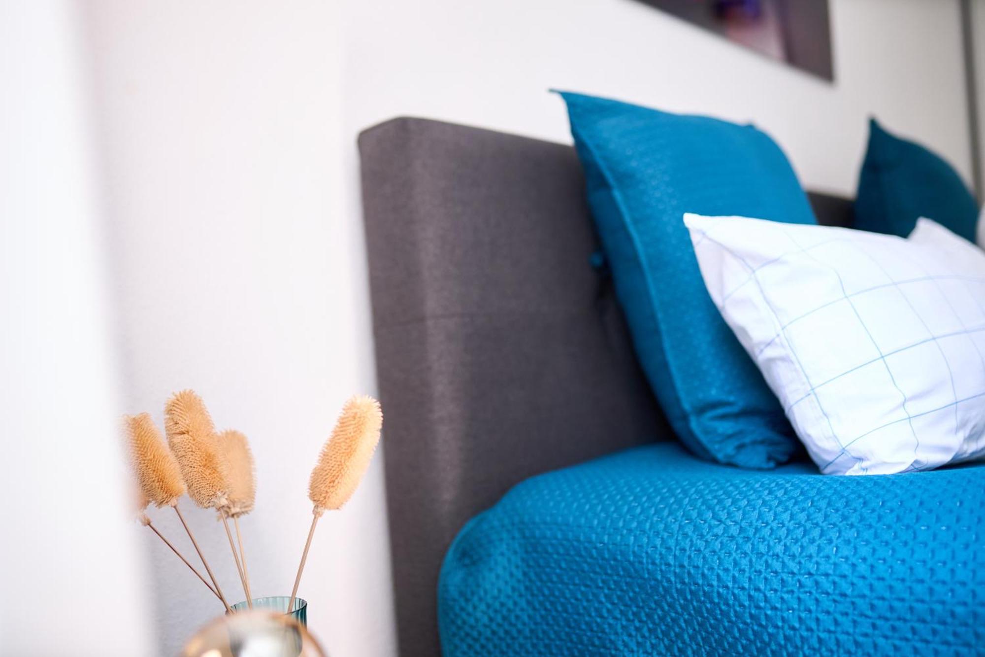 Gemuetliche 2Zi. Wohnung Зелингенщад Екстериор снимка