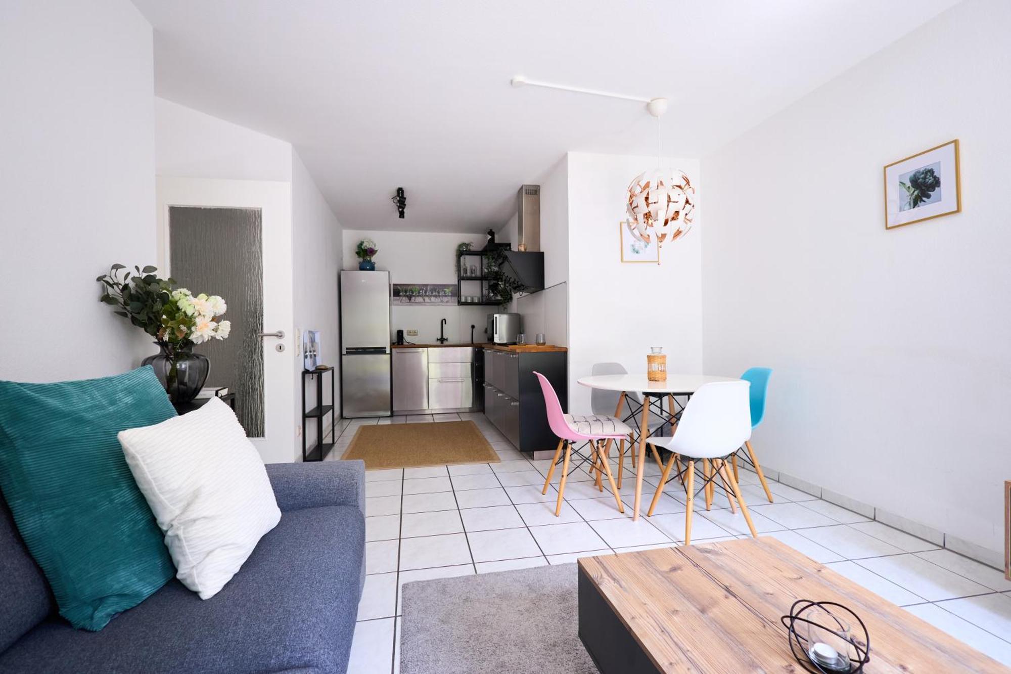 Gemuetliche 2Zi. Wohnung Зелингенщад Екстериор снимка